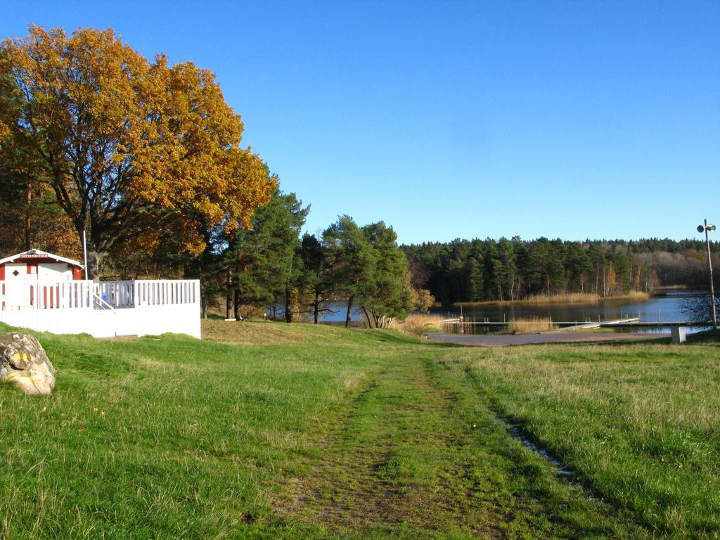 Roesjoebaden Camping & Stugby Sollentuna Εξωτερικό φωτογραφία