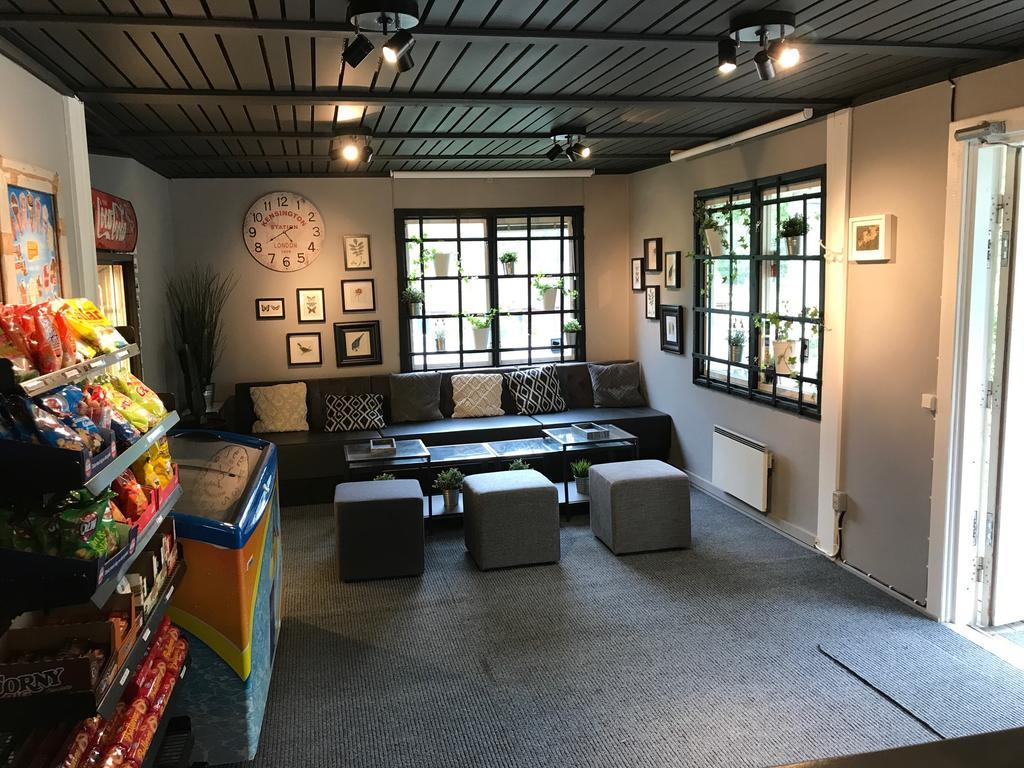 Roesjoebaden Camping & Stugby Sollentuna Εξωτερικό φωτογραφία
