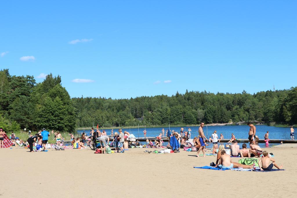 Roesjoebaden Camping & Stugby Sollentuna Εξωτερικό φωτογραφία